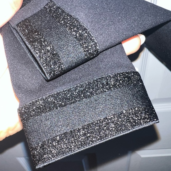 NO KA’OI LAUOHO LAYERED CROP JACKET - small - Picture 9 of 9